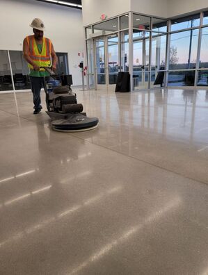 Commercial Floor Cleaning in Aurora, IL (2)